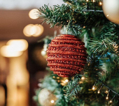 Elevate Your Holidays with Stunning Christmas Wreaths